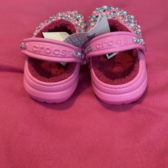 Rhinestone Embellished Crocs. - Picture 6 of 7